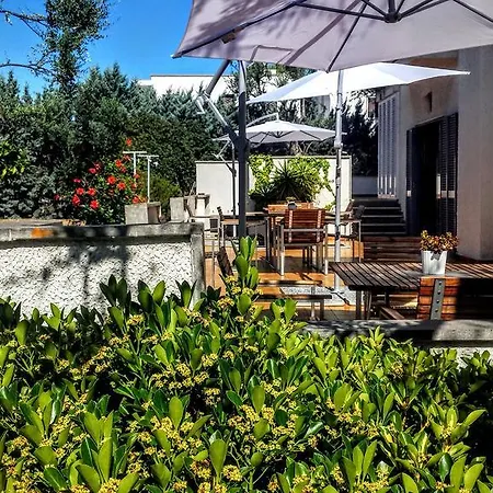 Bed And Breakfast La Villa Ambienti Sanificati Con Generatore Di Ozono-2